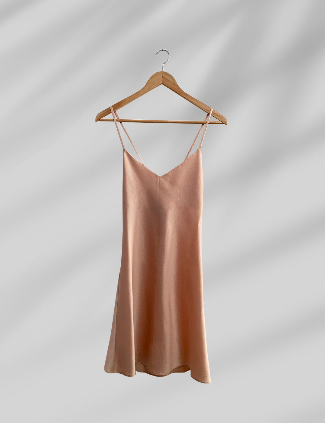 SLIP DRESS SILK SPANDEX FEMALE LUXURY UNDERWEAR IVORY CREAM BEIGE Les Objets Sublimes SLIP DRESS SILK SPANDEX FEMALE LUXURY UNDERWEAR IVORY CREAM BEIGE Les Objets Sublimes