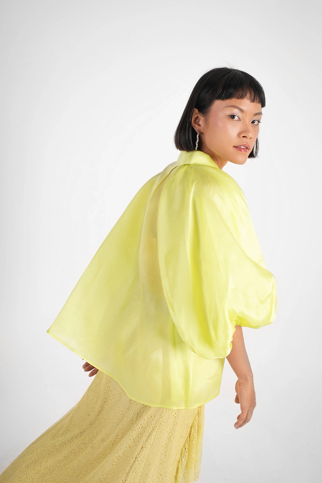ORGANZA PUFF SLEEVE BLOUSE IN CHARTREUSE